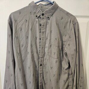 Banana Republic Medium Untucked Slim Gray Button Down Shirt with Deer Pattern